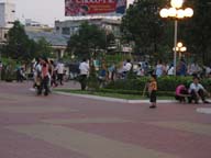 119-1912_IMG