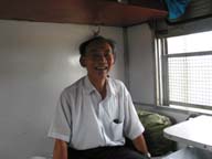 120-2051_IMG